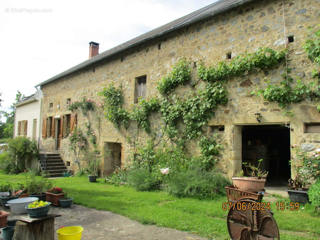 Maison à CHATEAU-CHINON(VILLE)