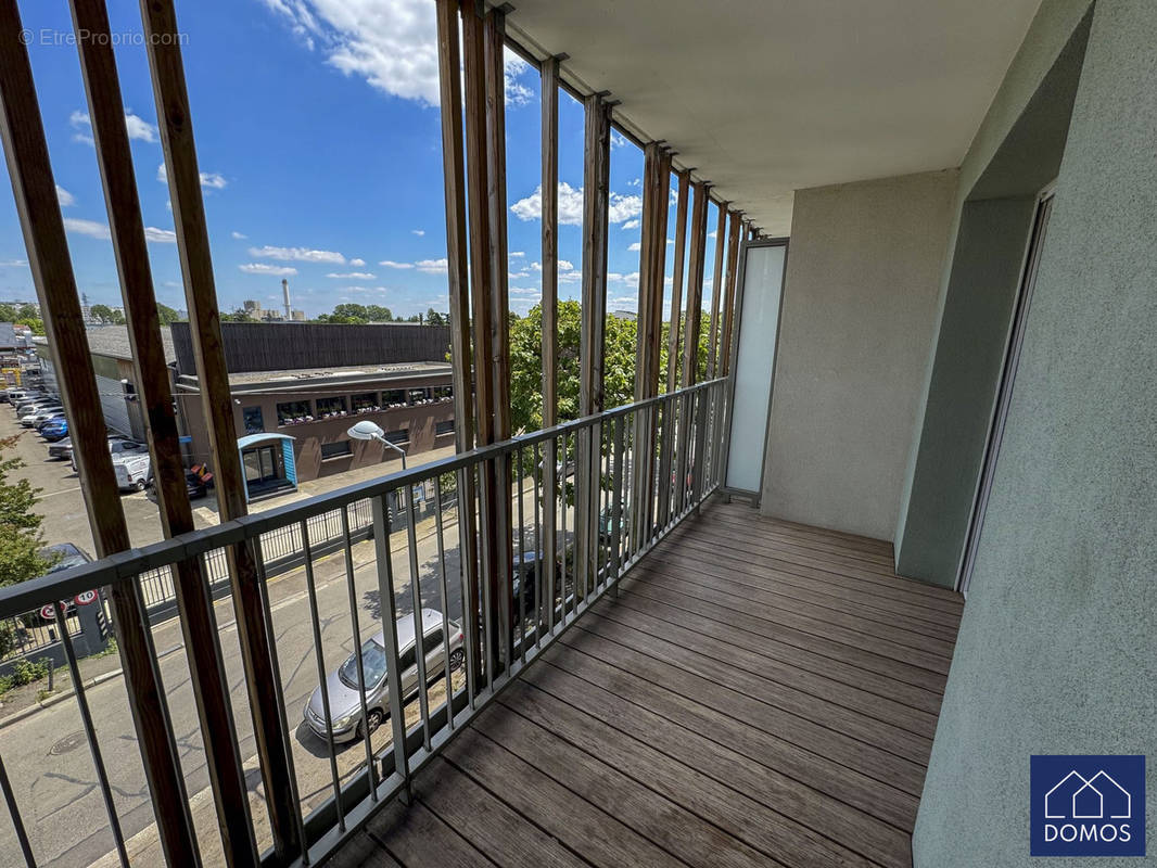 Balcon - Appartement à VILLEURBANNE