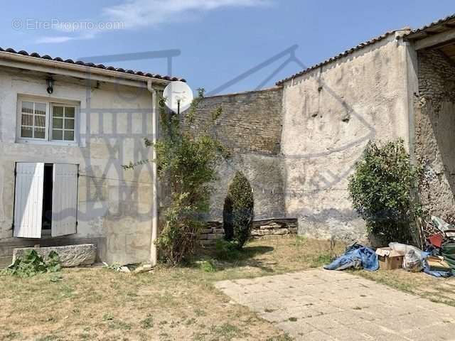 Maison à FLOIRAC