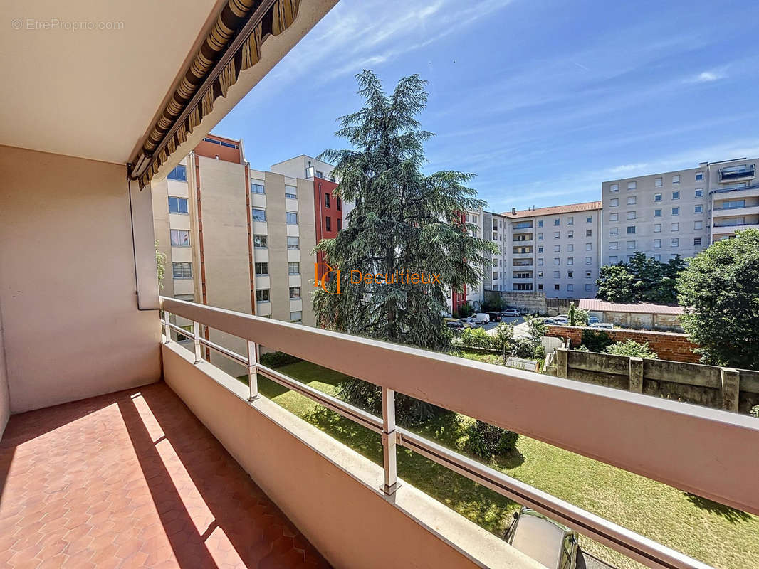 Appartement à VILLEURBANNE