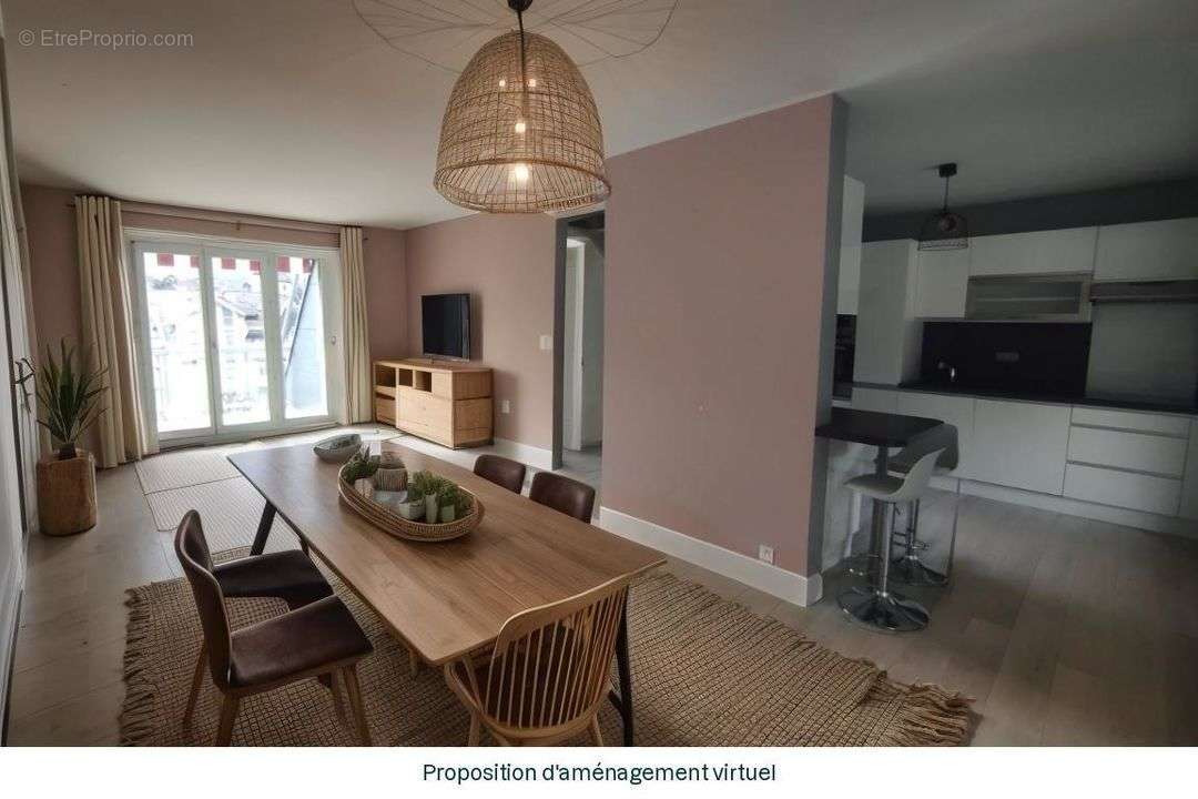 Appartement à CHALLES-LES-EAUX