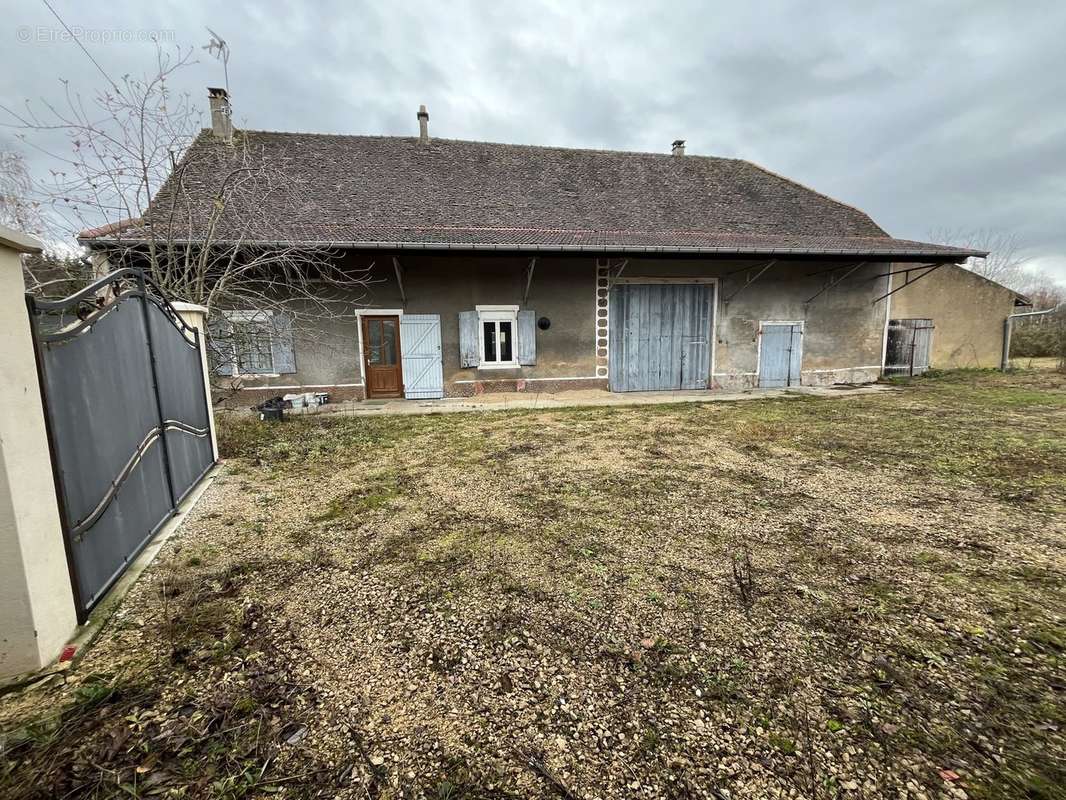 Maison à LOISY