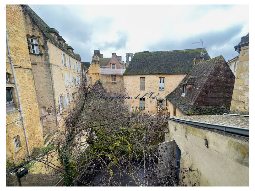 Maison à SARLAT-LA-CANEDA