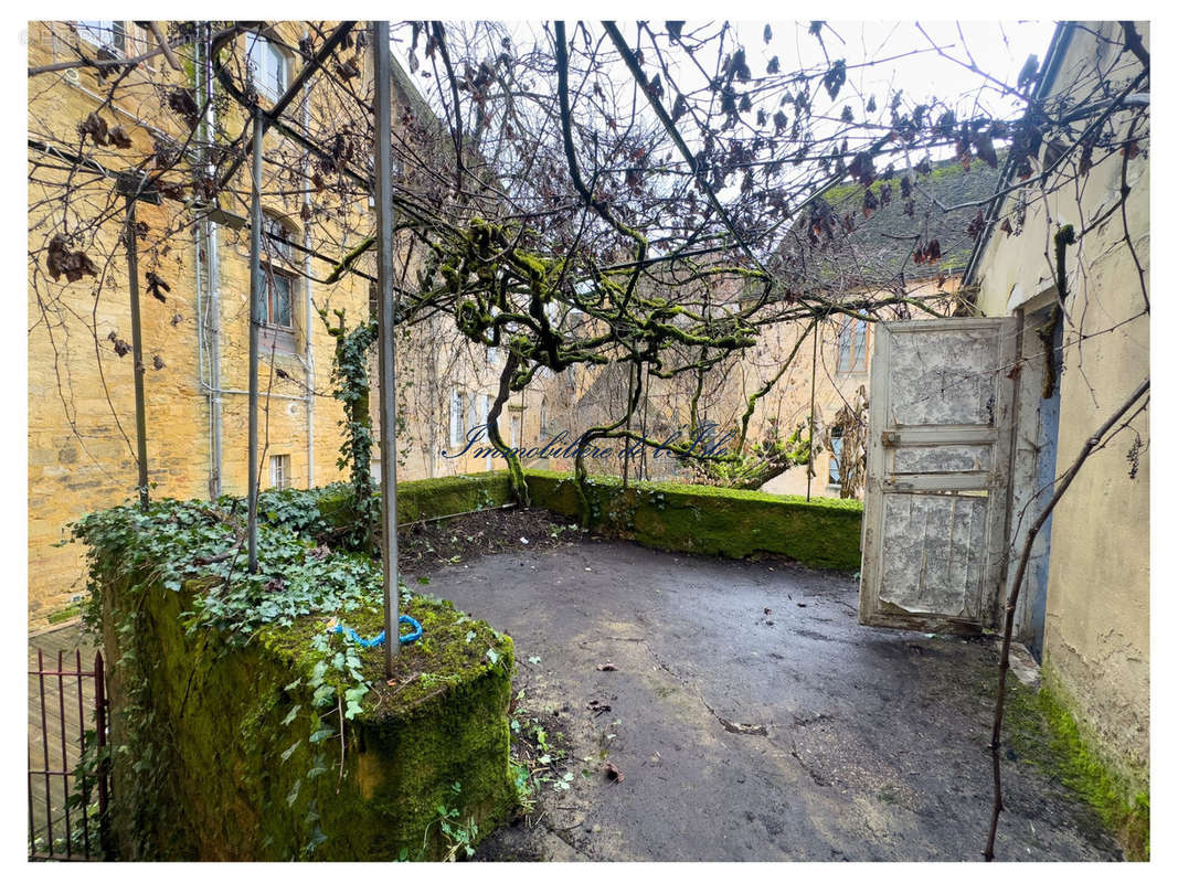 Maison à SARLAT-LA-CANEDA