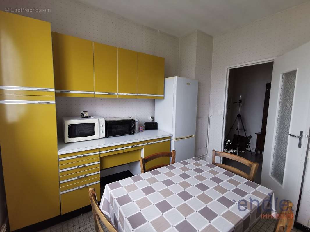 Appartement à NAVENNE