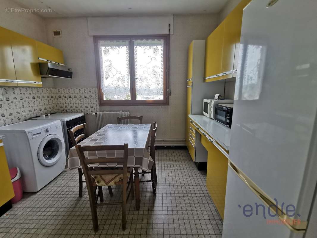 Appartement à NAVENNE