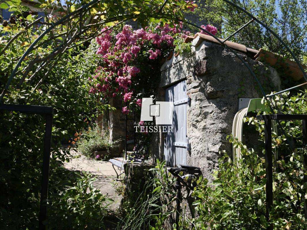 Maison à BANNE