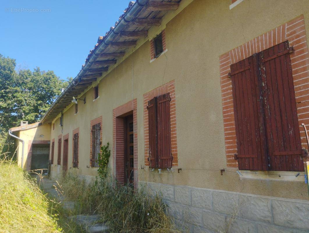 Maison à BEAUMONT-SUR-LEZE