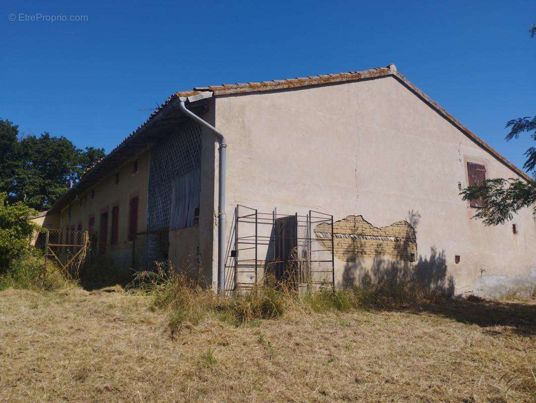 Maison à BEAUMONT-SUR-LEZE