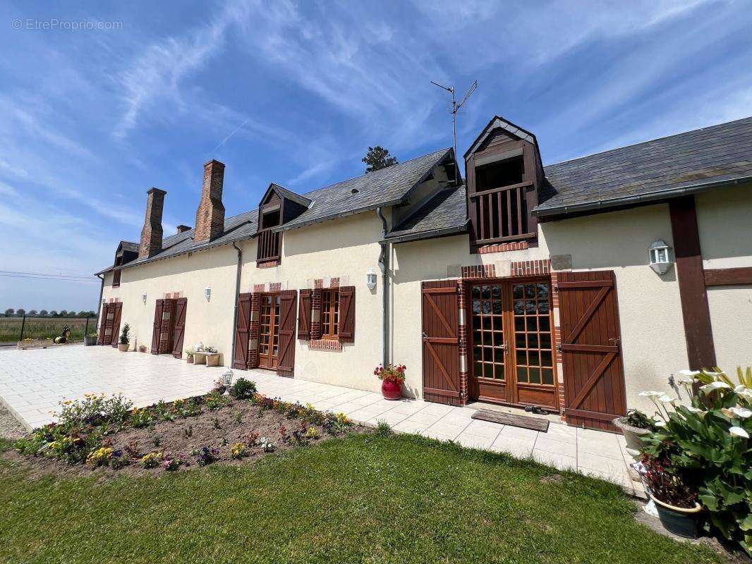 Maison à SAINT-DENIS-EN-VAL