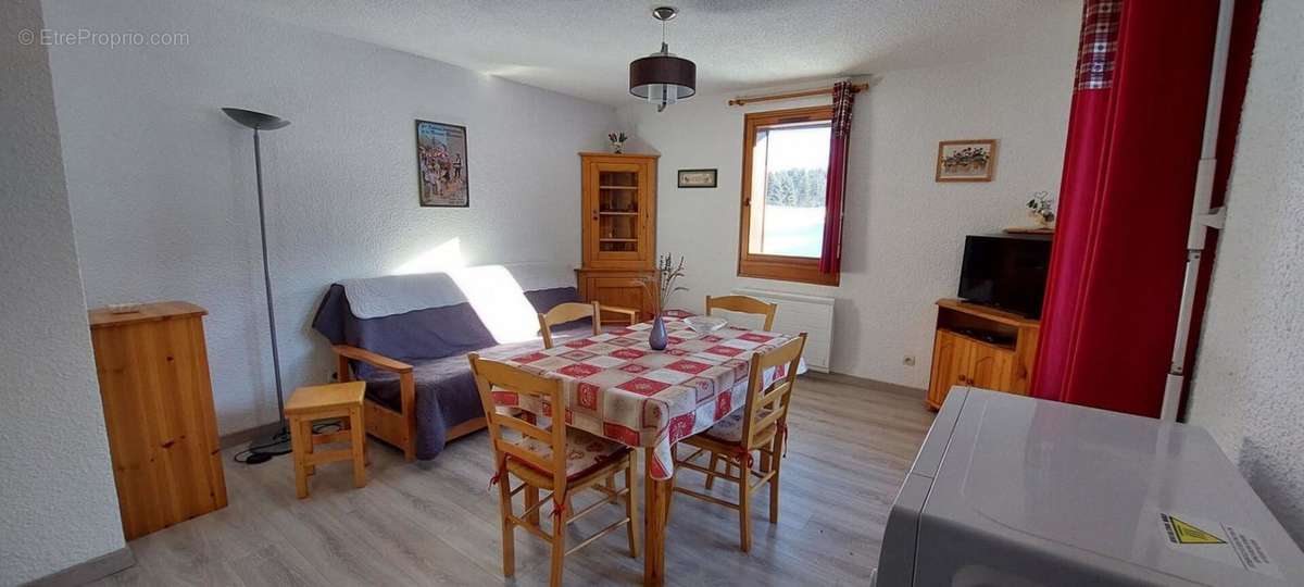 Appartement à TANINGES