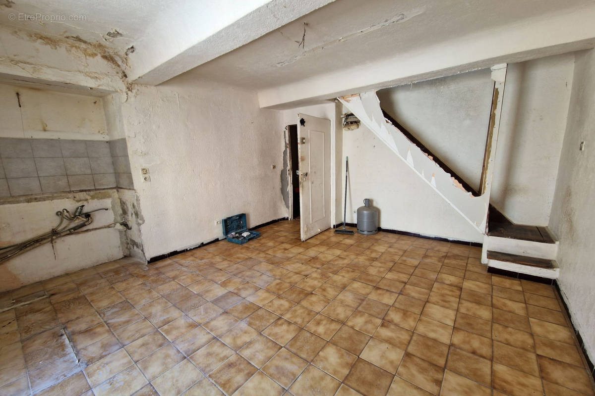 Appartement à LE MUY