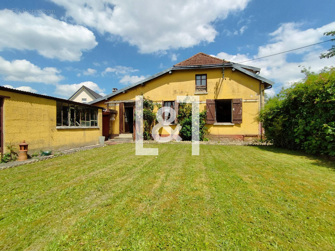 Maison à ROMILLY-SUR-ANDELLE