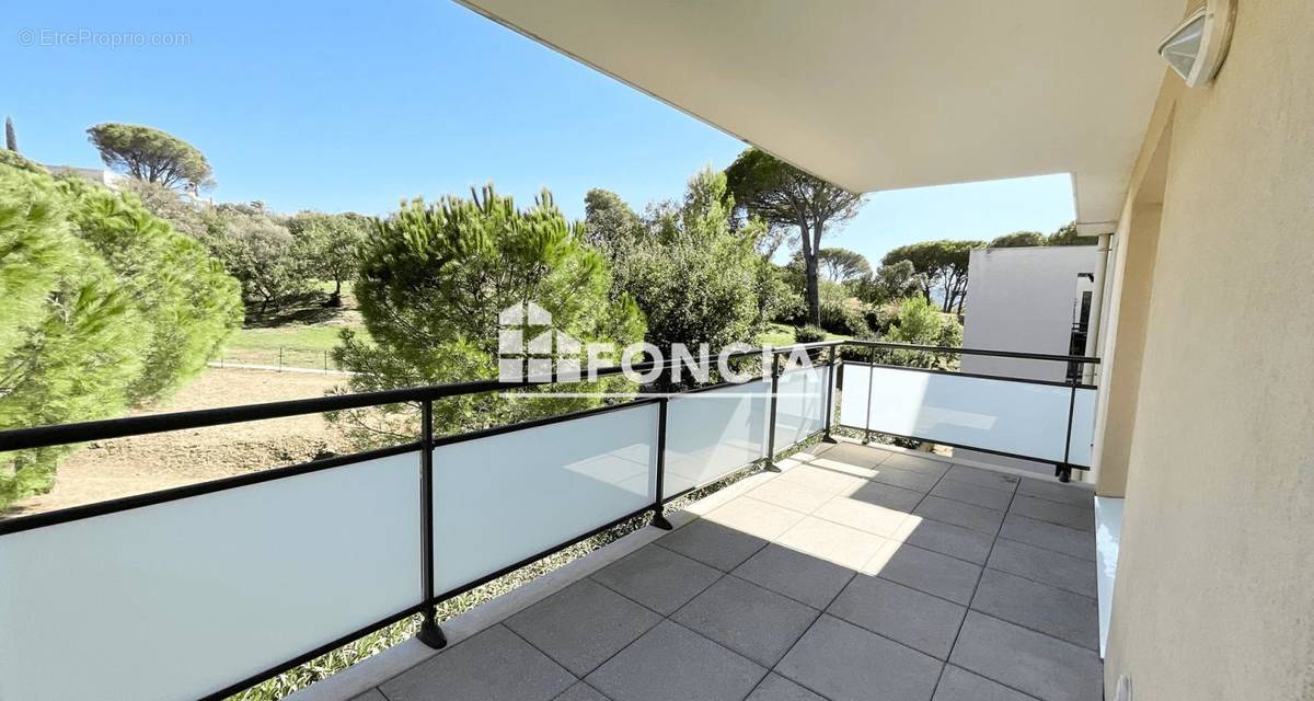 Appartement à FREJUS