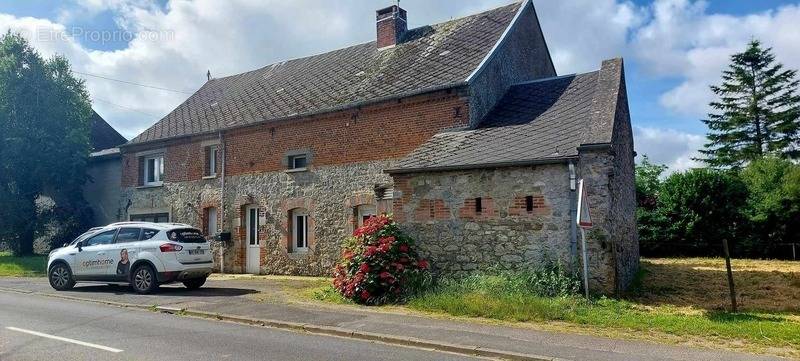 Maison à DOURLERS