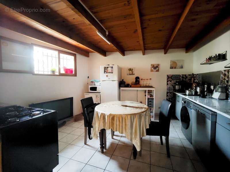 Appartement à CLERMONT-L&#039;HERAULT