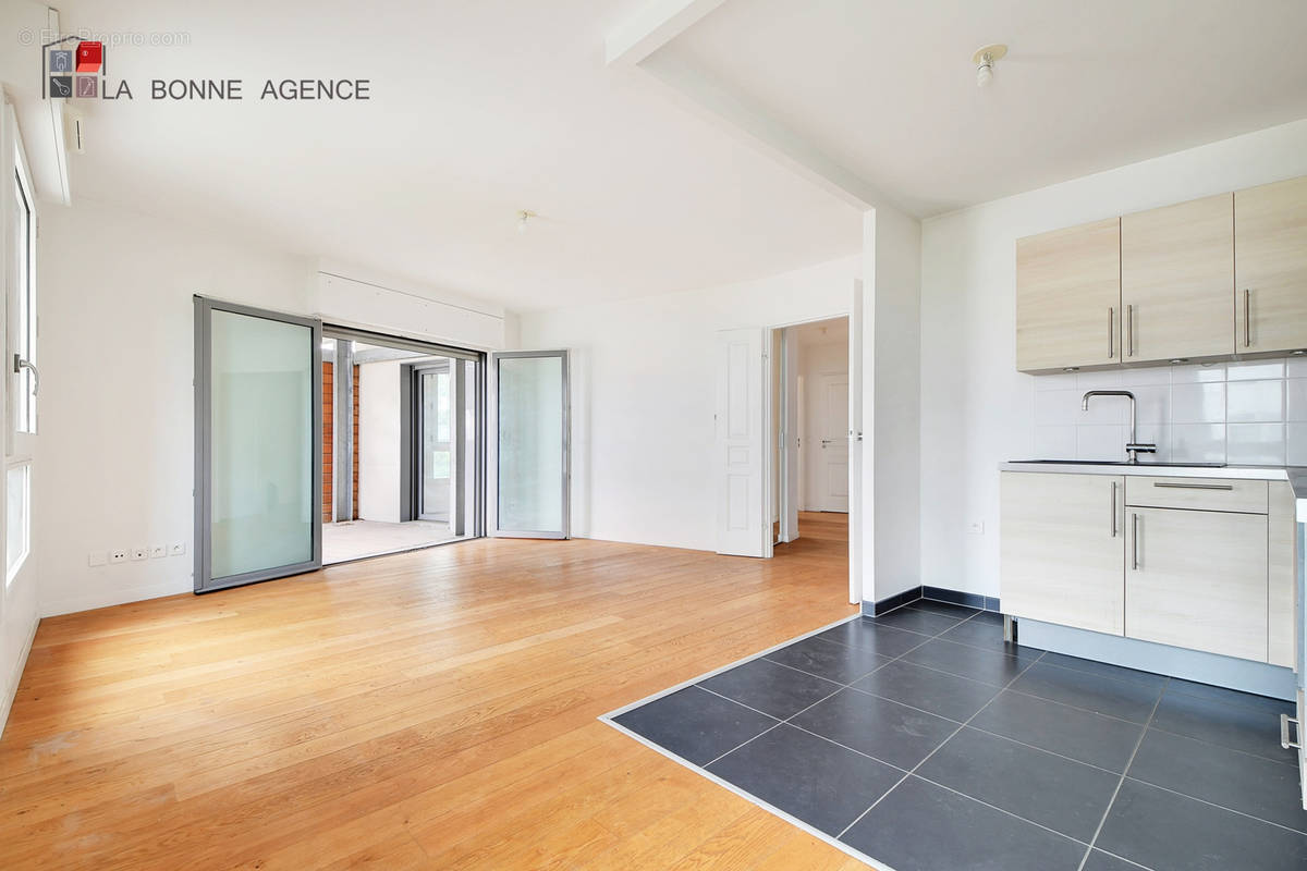 Appartement à ISSY-LES-MOULINEAUX