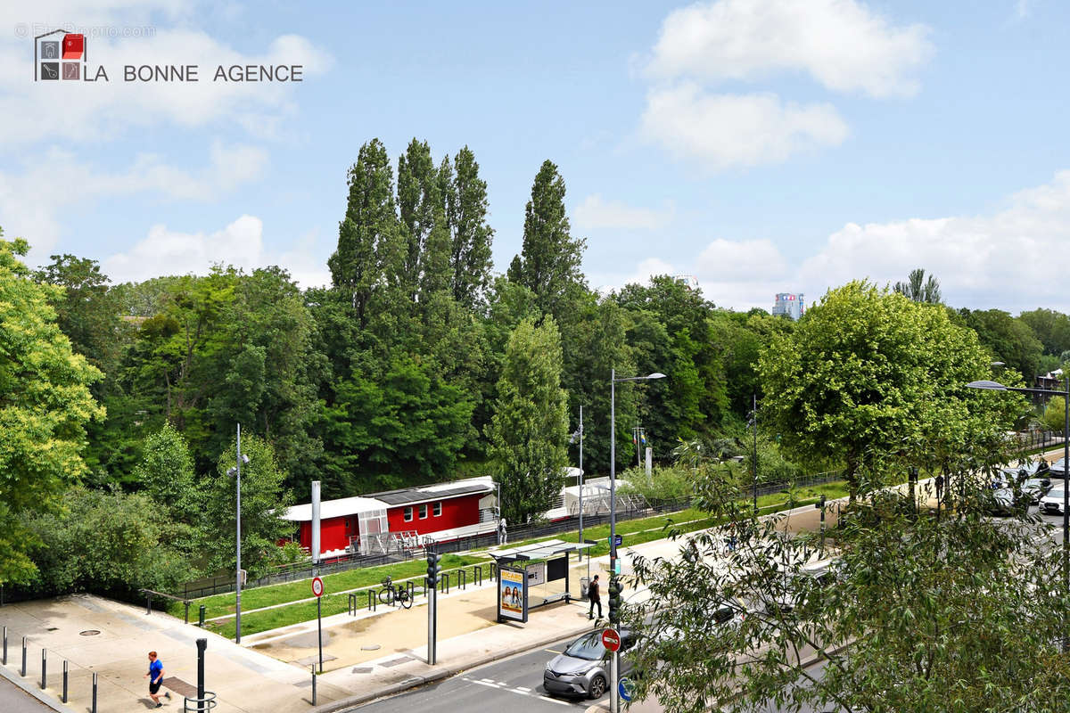 Appartement à ISSY-LES-MOULINEAUX