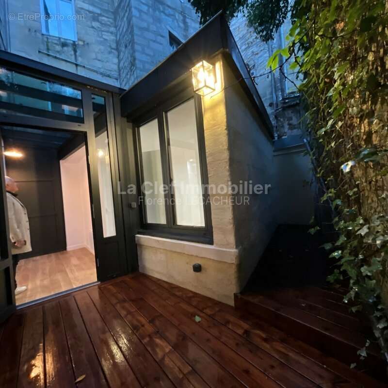 Appartement à BORDEAUX