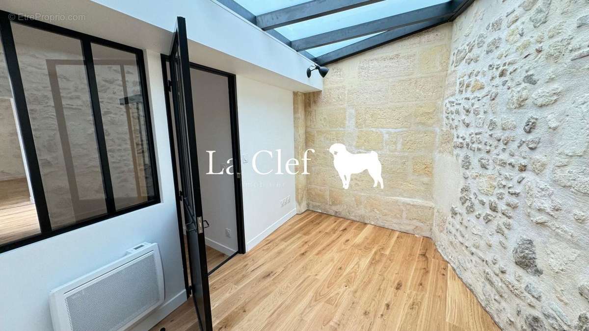 Appartement à BORDEAUX