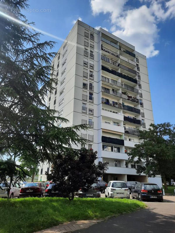 Appartement à LE MEE-SUR-SEINE