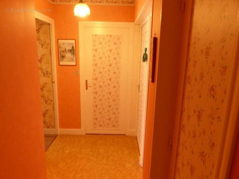 Appartement à MONTCEAU-LES-MINES