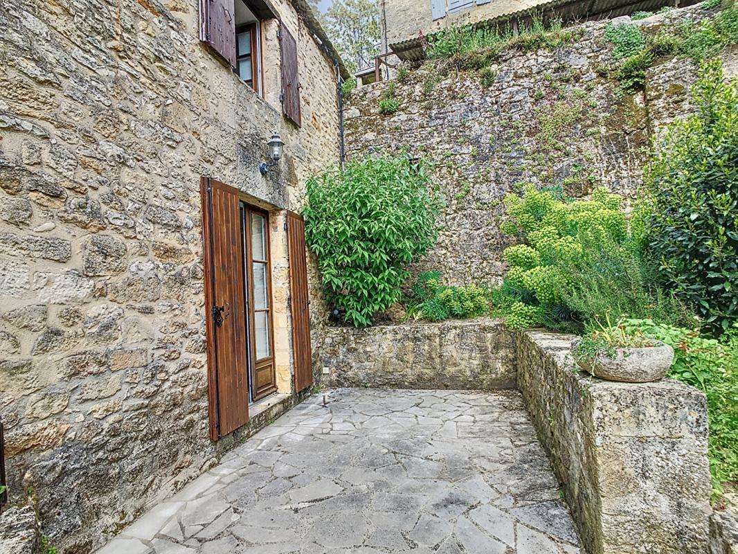 Maison à BEYNAC-ET-CAZENAC