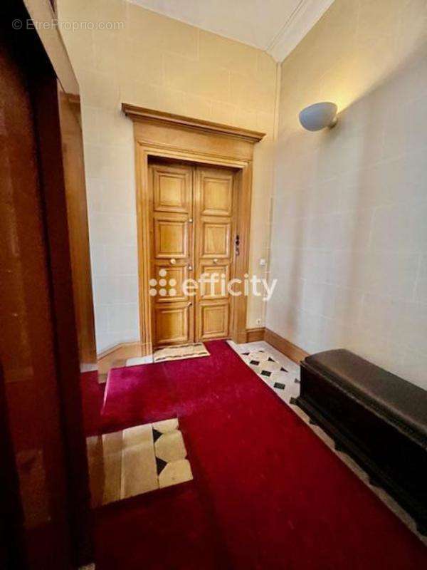 Appartement à PARIS-10E