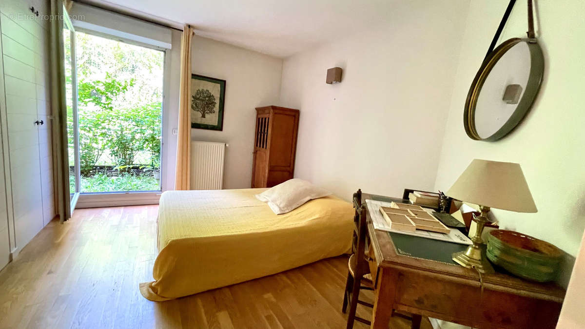 Appartement à SAINTE-FOY-LES-LYON