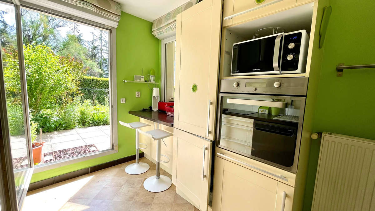 Appartement à SAINTE-FOY-LES-LYON