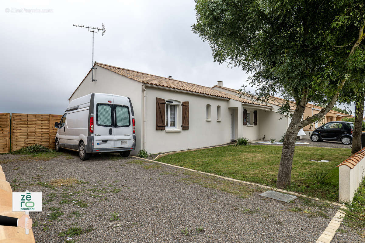 Maison à LE BERNARD