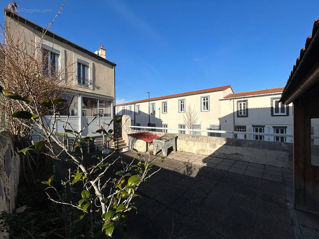 Appartement à CLERMONT-FERRAND