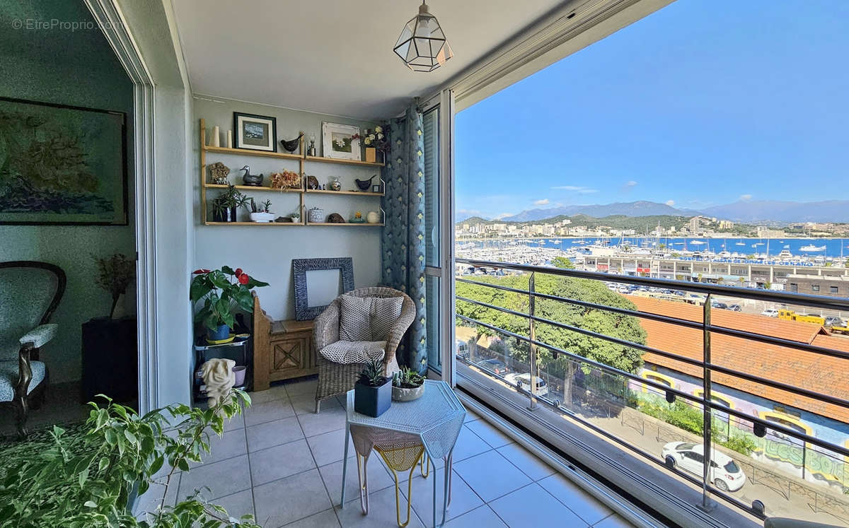 Appartement à AJACCIO