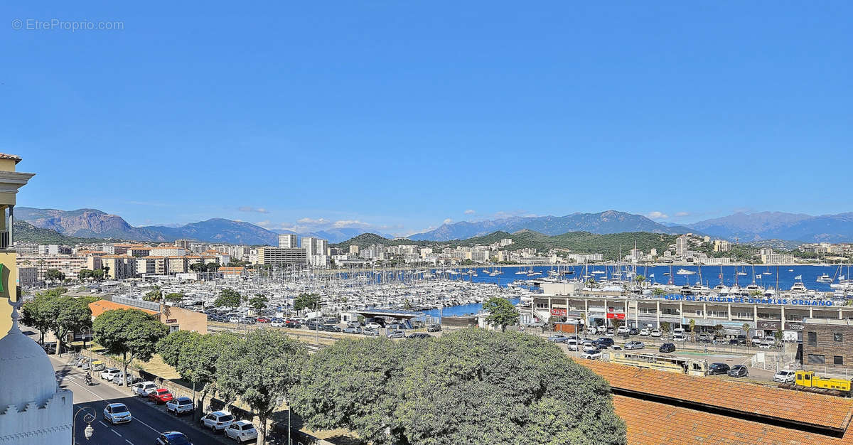 Appartement à AJACCIO