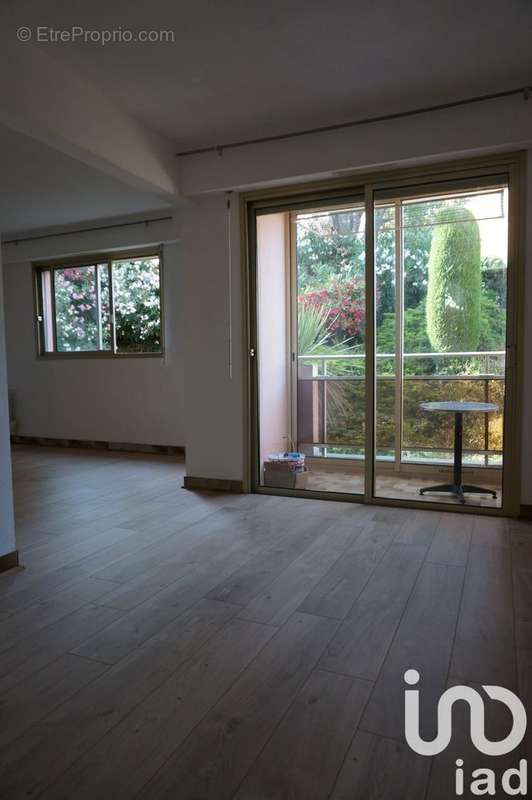 Photo 3 - Appartement à VILLENEUVE-LOUBET