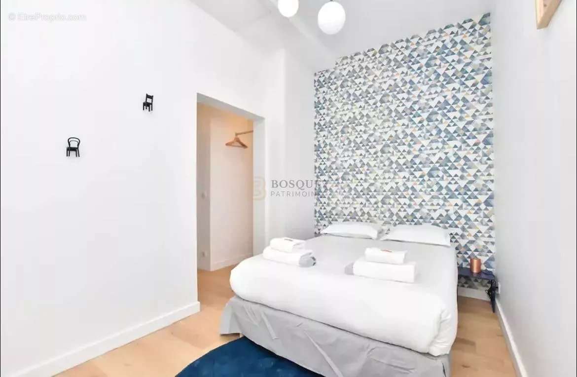 Appartement à PARIS-10E