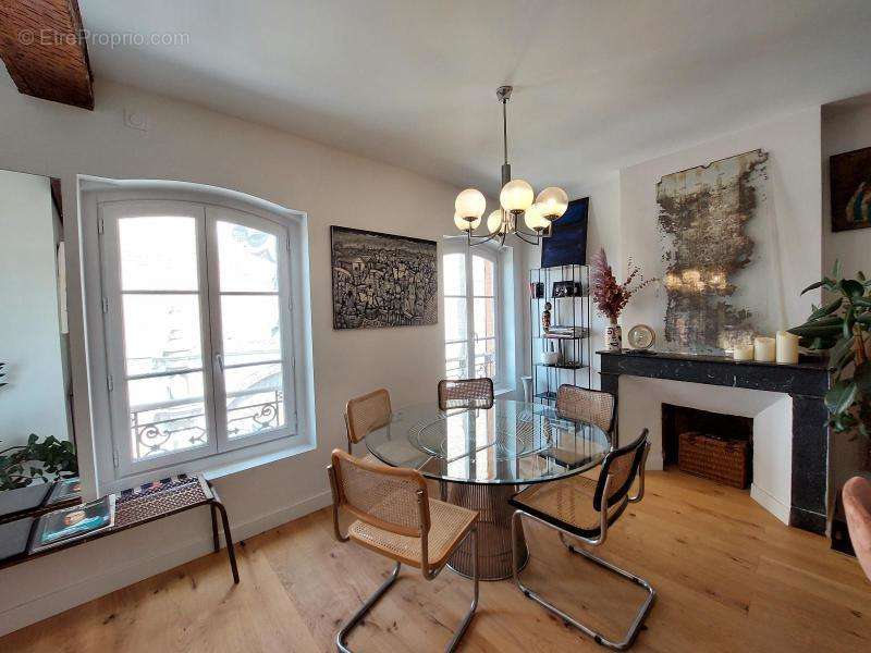   - Appartement à TOULOUSE