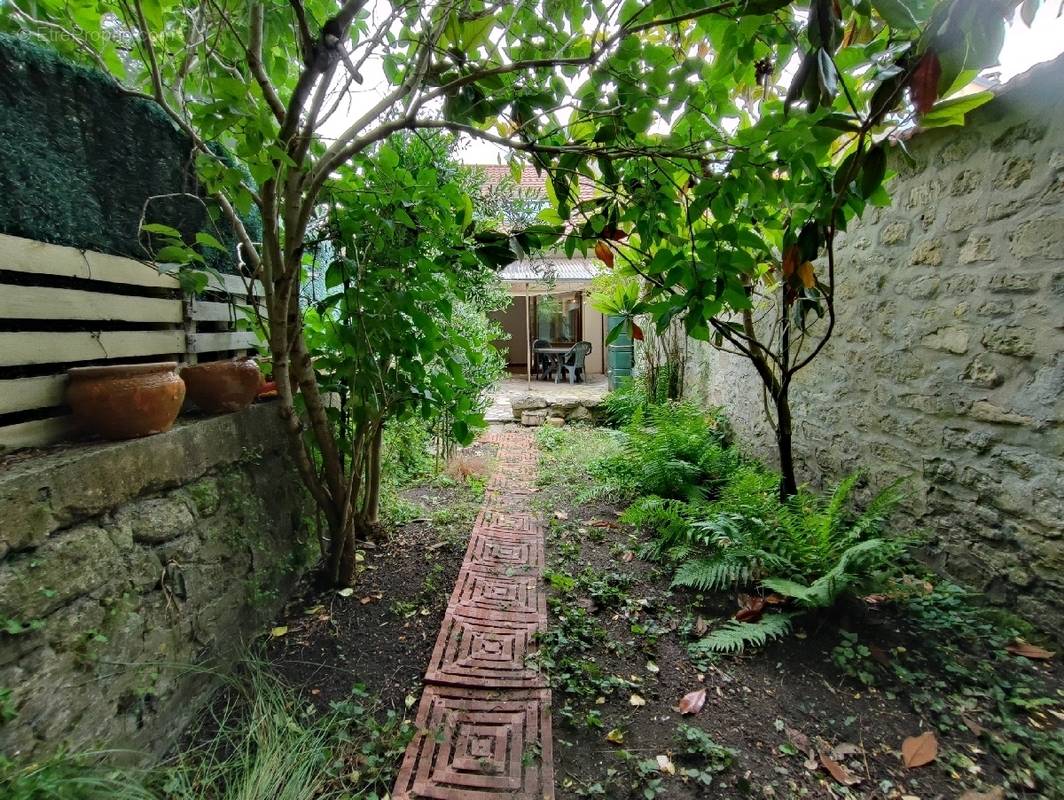 Appartement à BEAUMONT-SUR-OISE