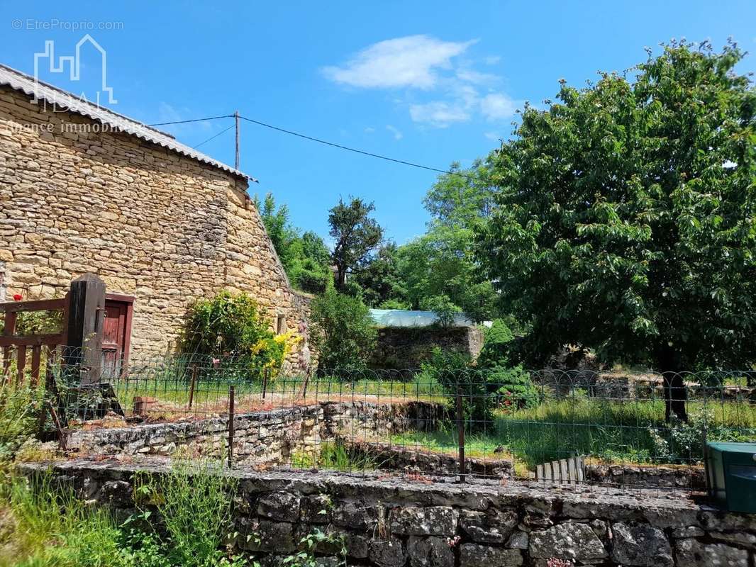 Maison à LA CANOURGUE