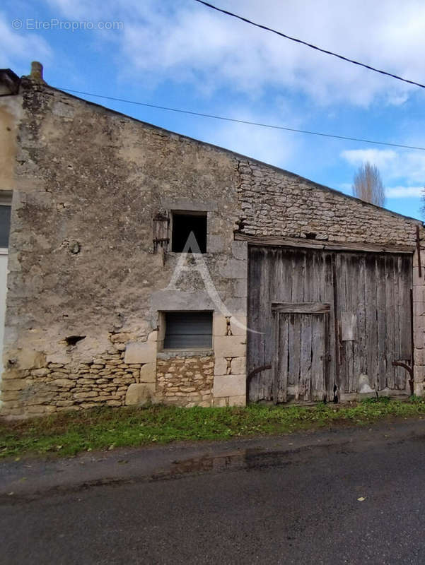 Maison à SAUJON