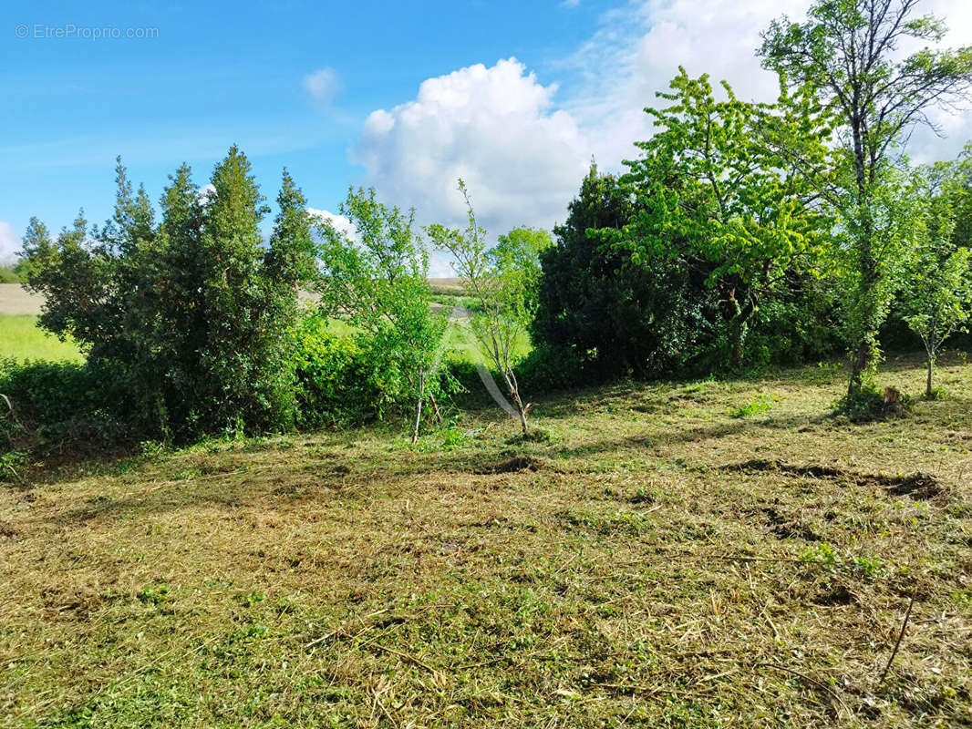 Terrain à FLOIRAC