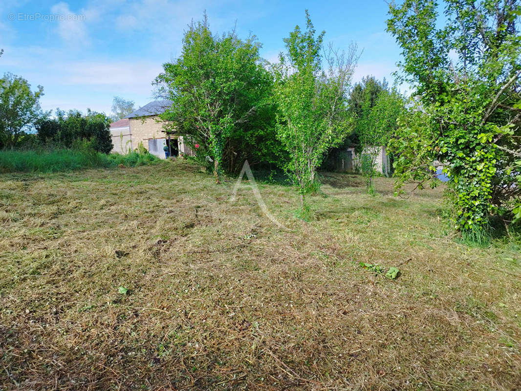 Terrain à FLOIRAC