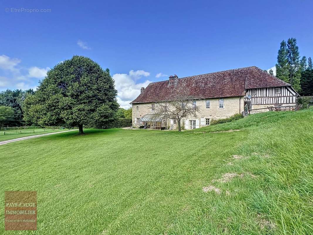 Maison à LISIEUX