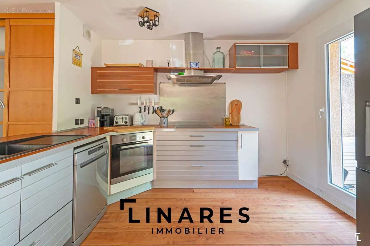 Appartement à MARSEILLE-9E