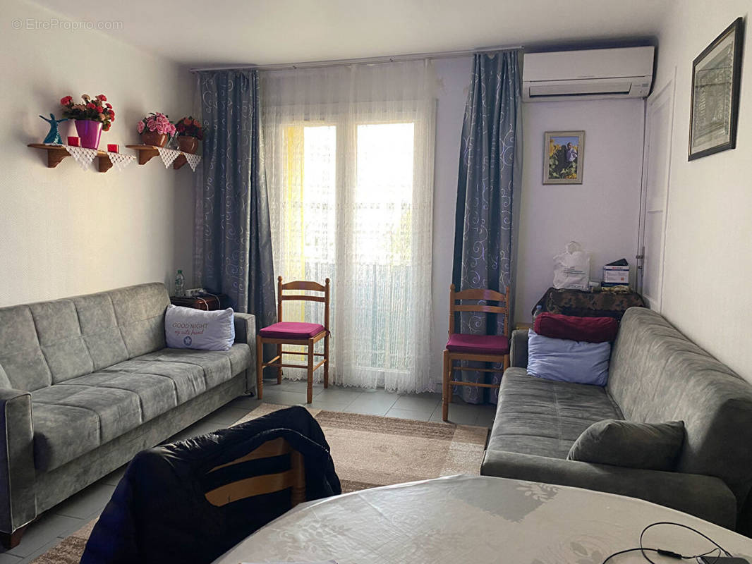 Appartement à MARSEILLE-9E