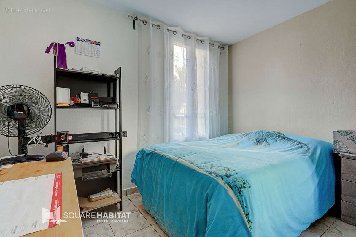 Appartement à MARSEILLE-9E