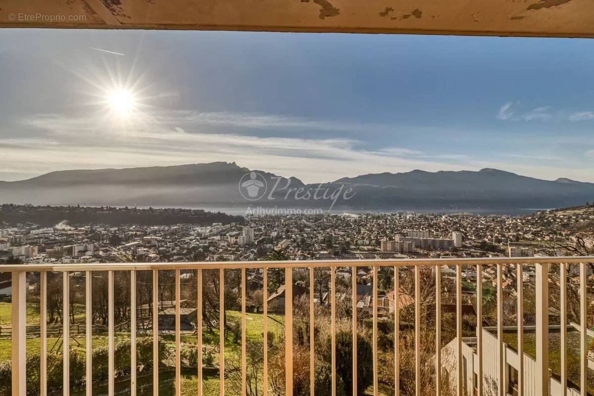 Appartement à AIX-LES-BAINS