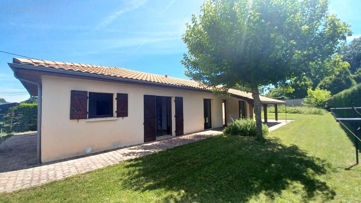 Maison à LA LANDE-DE-FRONSAC