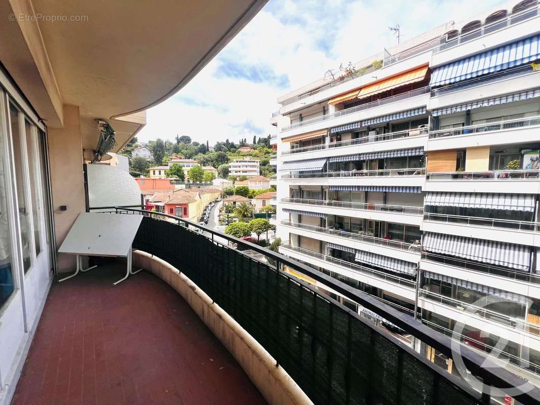 Appartement à ROQUEBRUNE-CAP-MARTIN