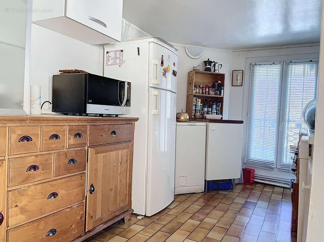 Appartement à PARIS-2E